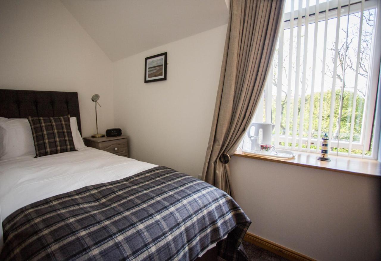 By The Bay Bed & Breakfast Cruden Bay Exterior foto